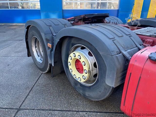 Standart-SZM Volvo FH 13.500 Globetrotter / 6x2/4 / 2x Tank