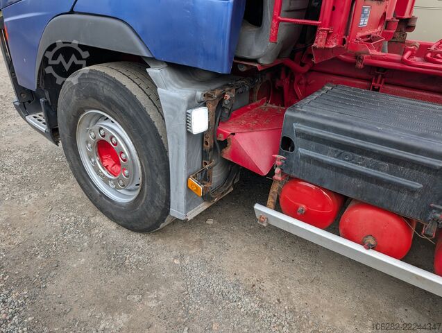 Haakarm vrachtwagen Volvo FH16 6X4 610HP HYVA Blatt/Luft Manuell