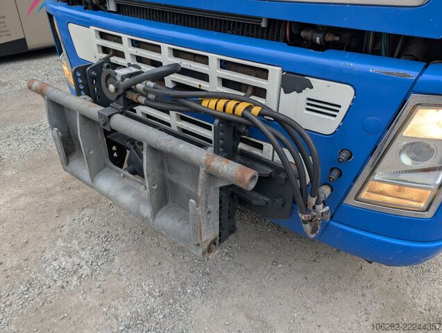 Camião porta-contentores de gancho Volvo FH520 -37 8X4 JOAB Lift+Lenkachse Blatt/