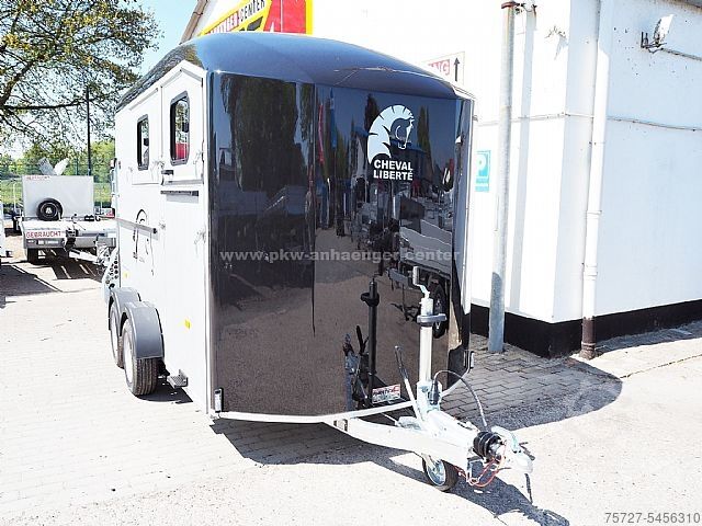 Pferdeanhänger Cheval Liberté MAXI2 Pferdeanhänger Schrägstellung SK