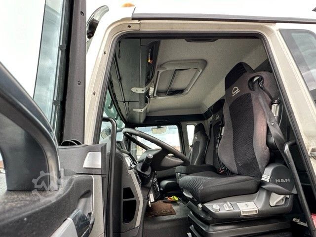 Vuilniswagen MAN TGS 28.320  FAUN Rotopress  Zöller Lift EURO 6