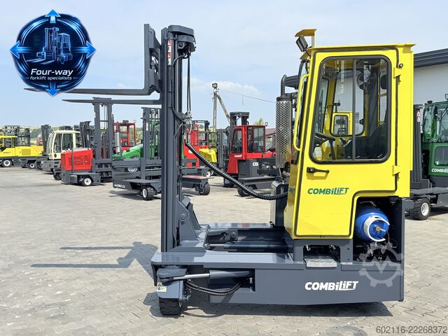Stivuitor cu patru direcții Combilift C3000 GAS TRIPLEX 6400 ONLY 953H CABIN