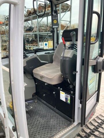 Mini-excavator Wacker Neuson EZ26