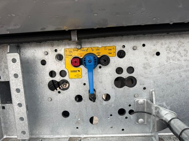 Kipper Auflieger SCHMITZ CARGOBULL Thermomulde 24m³  isoliert Elektrisches Verdeck