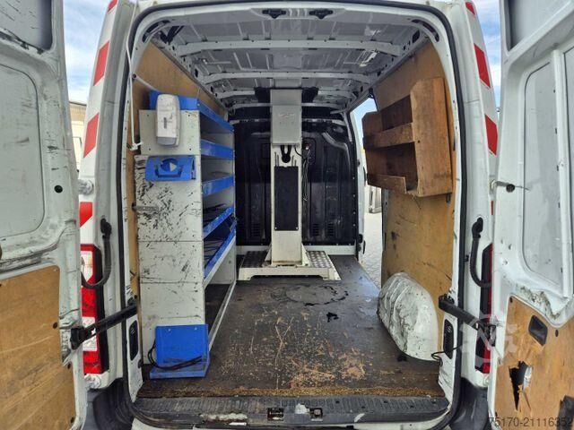 Podnośnik koszowy na samochodzie ciężarowym Renault Master 2.3 dCi / KLUBB K32, 12,5m