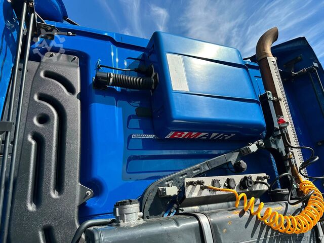 Standard-SZM MAN TGX 26.500 6X2 TREKKER + HYDRAULIC