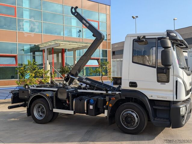 Caroserie personalizată Iveco EuroCargo 120