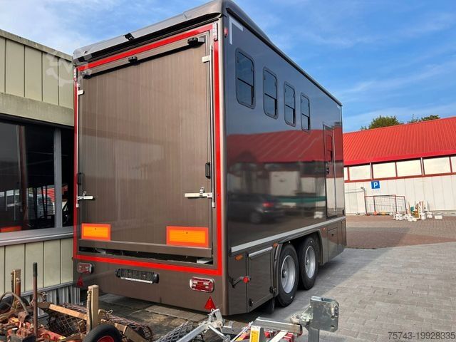 Rimorchio per trasporto cavalli  TT XL 3-4 Pferde Wohnung, Dusche