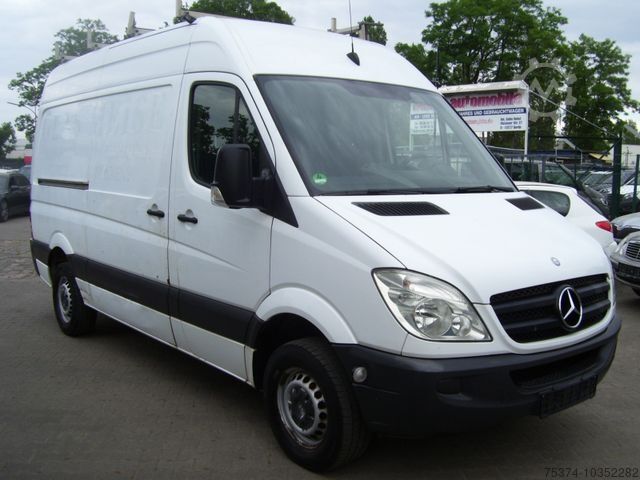 Fourgon MERCEDES-BENZ Sprinter 311 Hegla Aufbau