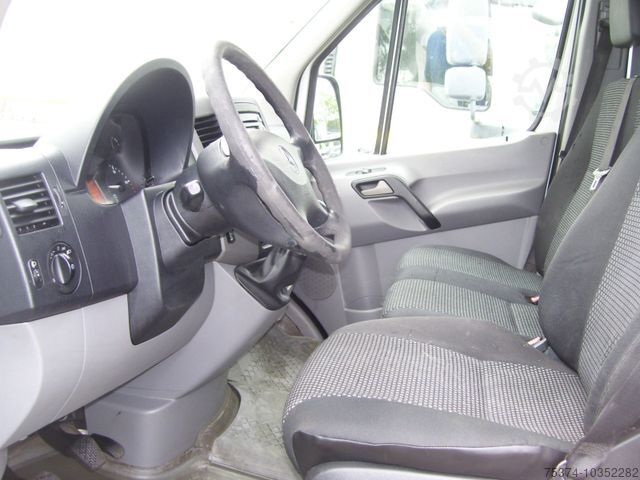 Fourgon MERCEDES-BENZ Sprinter 311 Hegla Aufbau