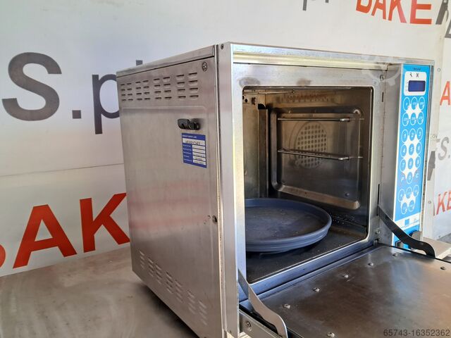 Forno combinato a vapore Merrichef 