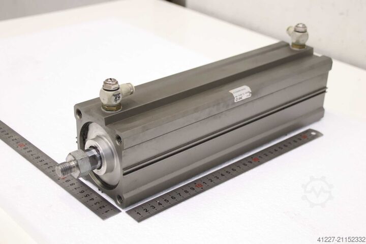 Kompakt henger SMC ECDQ2A80-300DC  Hub 30 mm