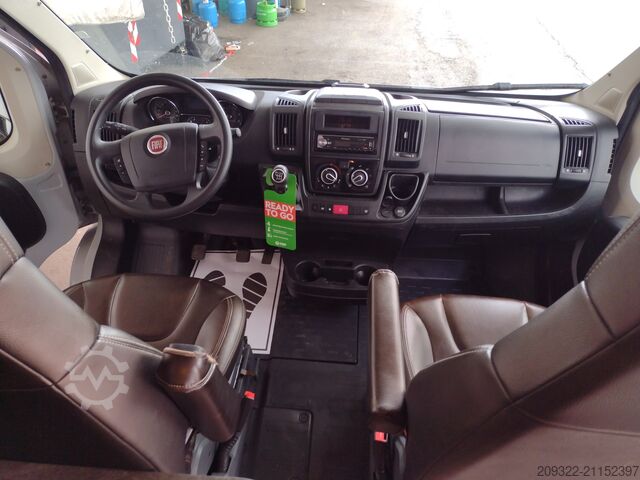 Lakókocsi/lakóautó Fiat Ducato Weinsberg Carabus 600K 2023 | EURO 6 | Venditore professionale