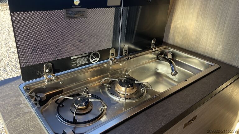 Lakókocsi/lakóautó Fiat Ducato Weinsberg Carabus 600K 2023 | EURO 6 | Venditore professionale