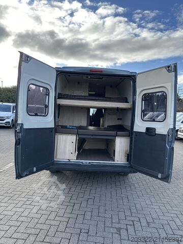 Lakókocsi/lakóautó Fiat Ducato Weinsberg Carabus 600K 2023 | EURO 6 | Venditore professionale