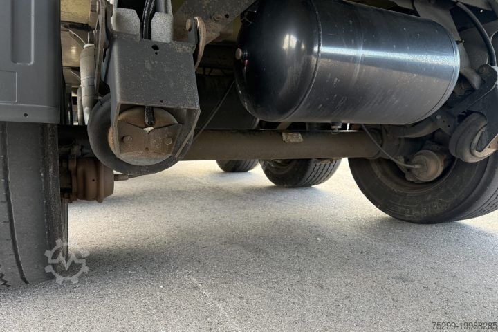 Koeloplegger Schmitz Cargobull SKO 24 Thermoking / Swiss-Vehicle