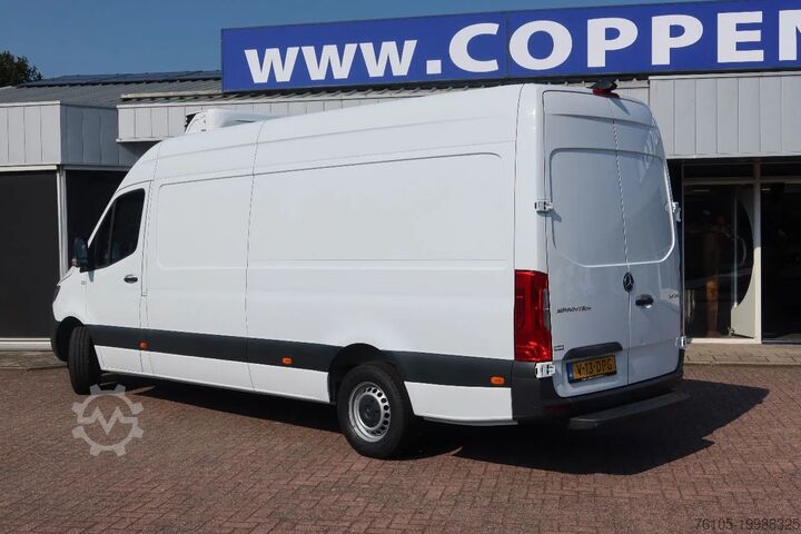 Gekoelde bakwagen Mercedes-Benz Sprinter 317 Koel/Vries/Verwarmen met nachtaans...