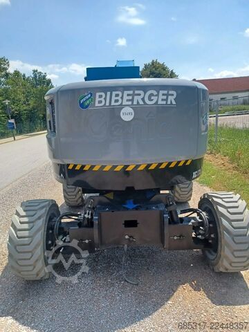 Articulating boom Genie Z45 XC