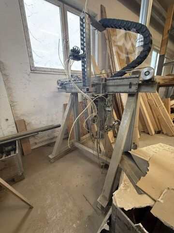 Ujjcsapos kötővonal GOETZINGER Keilzinkenanlage