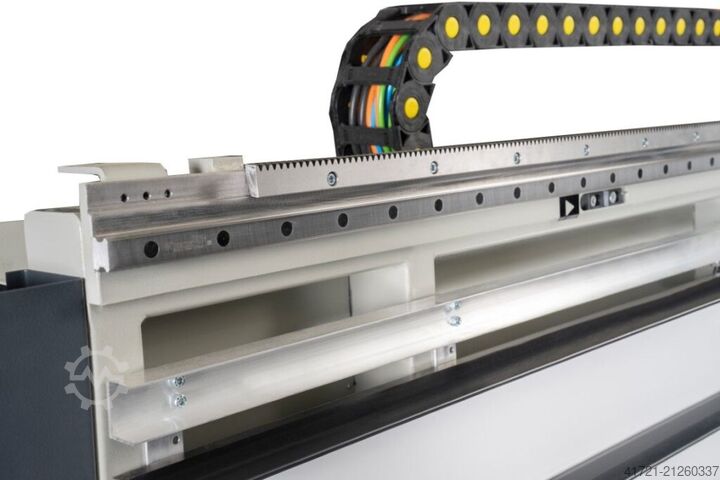 Vertikalna testera panela WINTER DPM AV 2242