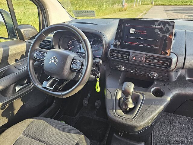 Maleta Citroën BERLINGO 1.5 L1 Navi NAP Euro6 AC