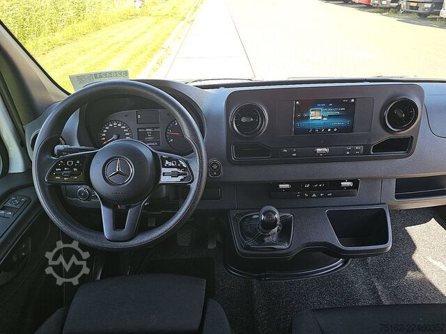 Bakwagen MERCEDES-BENZ SPRINTER 515 Bakwagen Laadklep!