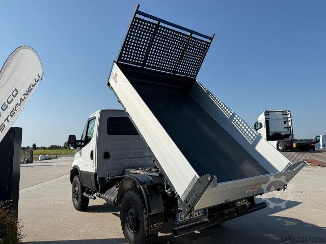 Speciale doeleinden vrachtwagen IVECO DAILY 35S18 H 4X4 RIB. TRILATERALE