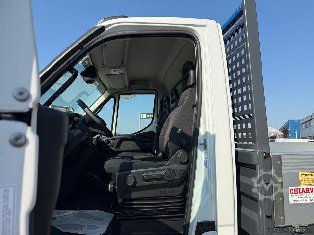 Speciale doeleinden vrachtwagen IVECO DAILY 35S18 H 4X4 RIB. TRILATERALE
