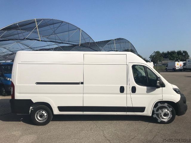Fourgon tôlé Fiat Ducato 35 L3H2 2.2 mjt3 140cv serie 8