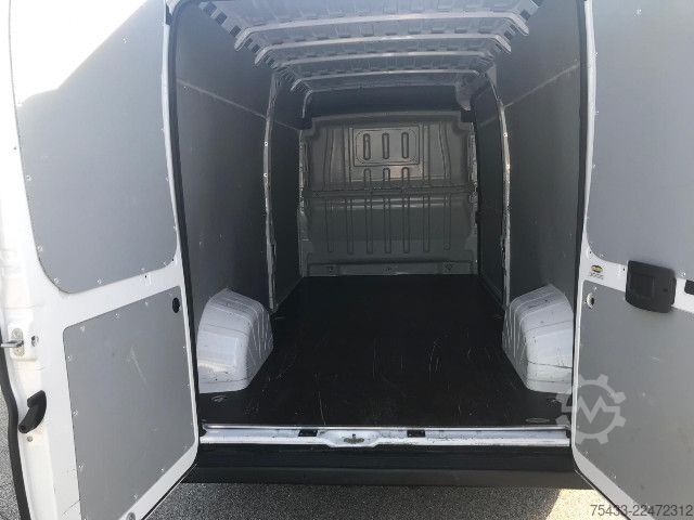 Fourgon tôlé Fiat Ducato 35 L3H2 2.2 mjt3 140cv serie 8