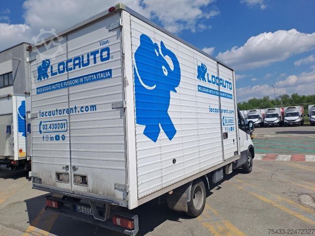 Bestelwagen IVECO DAILY 35C14H BOX