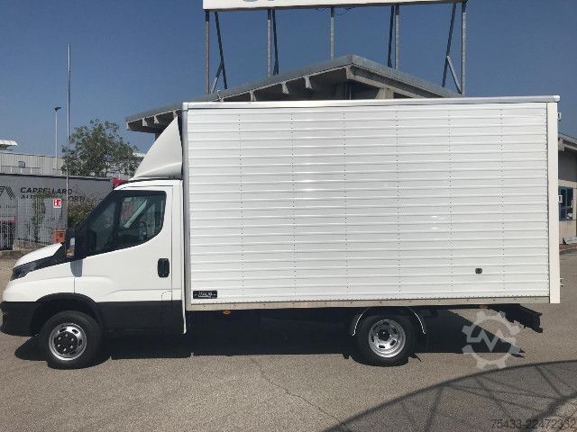Panelvan IVECO DAILY 35C14H BOX
