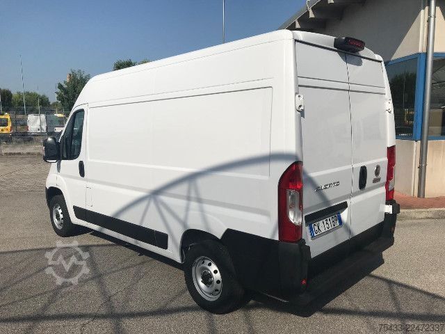 Panelvan Fiat Ducato 33 MH2 2.2 mjt3 120cv serie 8
