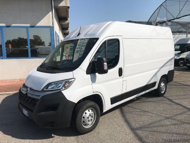 Bestelwagen Citroën Jumper 33 L2H2 2.2 bluehdi 140cv S&S
