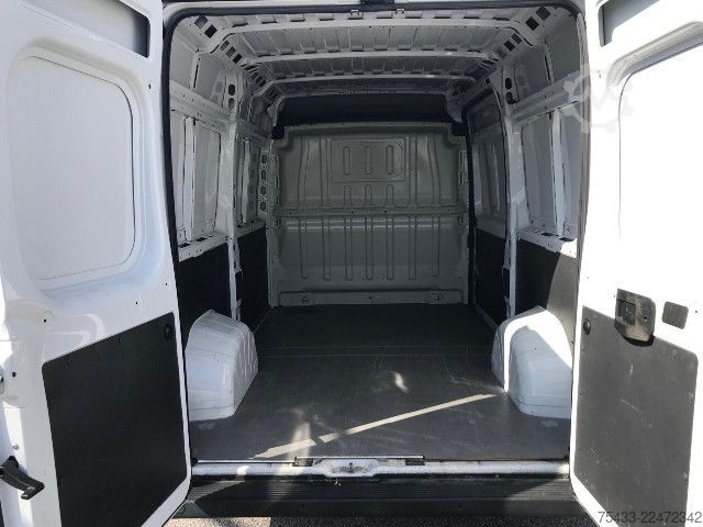 Bestelwagen Citroën Jumper 33 L2H2 2.2 bluehdi 140cv S&S