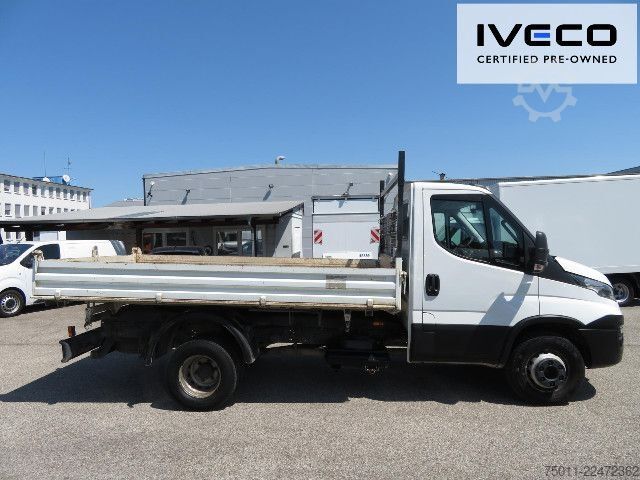 Driezijdige kipper bestelwagen IVECO Daily 70C18K Meiller-Dreiseitenkipper, Klima
