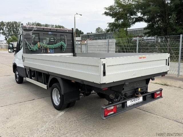 Pick-up bestelwagen IVECO 35C14 / AHK / Zwillingsbereift