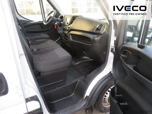 Bestelwagen met verhoogd dak IVECO 35S16A8V