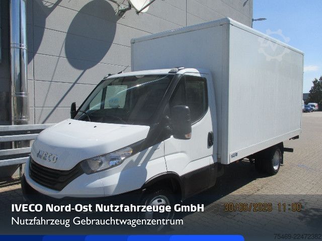 Vrachtwagen met bakwagen IVECO 35C16H