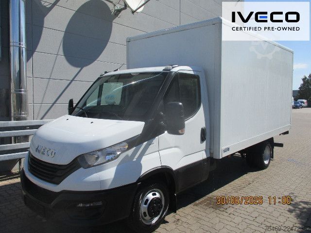 Vrachtwagen met bakwagen IVECO 35C16H