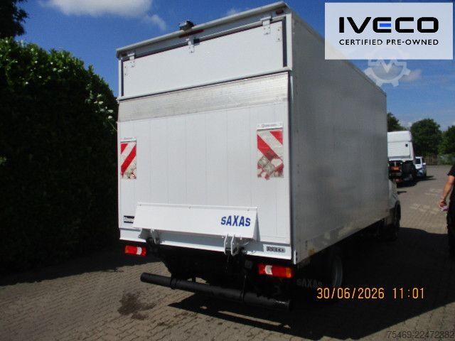 Vrachtwagen met bakwagen IVECO 35C16H