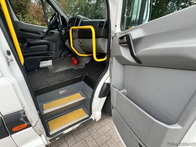 Minibus VOLKSWAGEN Crafter 2.0 Tdi Maxi L3 9 Sitze Klima+Lift Euro5