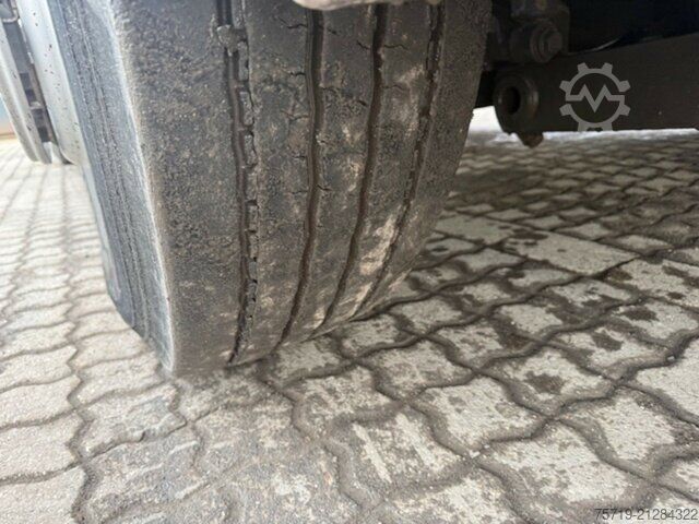 Śmieciarka Mercedes-Benz 2633 6x2 Econic Geesink Value PAK