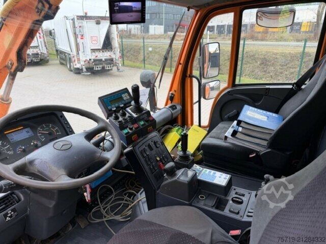 Unimog Mercedes-Benz U-400 Mulag/Salzstreuer/Waschgerät