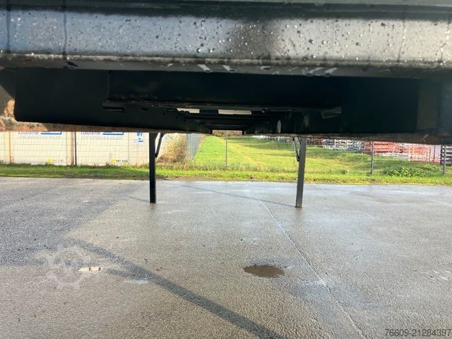 Remolque con caja móvil KRONE Wechselbrücke Plane