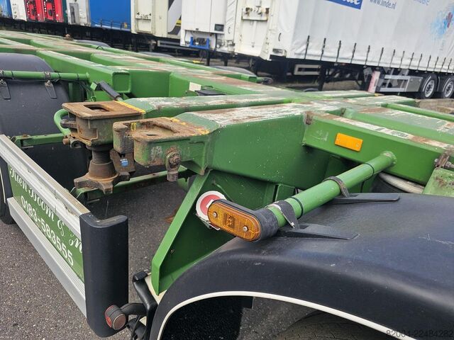 Transportul de containere D-TEC CT-26-01 / 4 AXLE BREAKER/ BPW DRUM/ APK17-01-2027