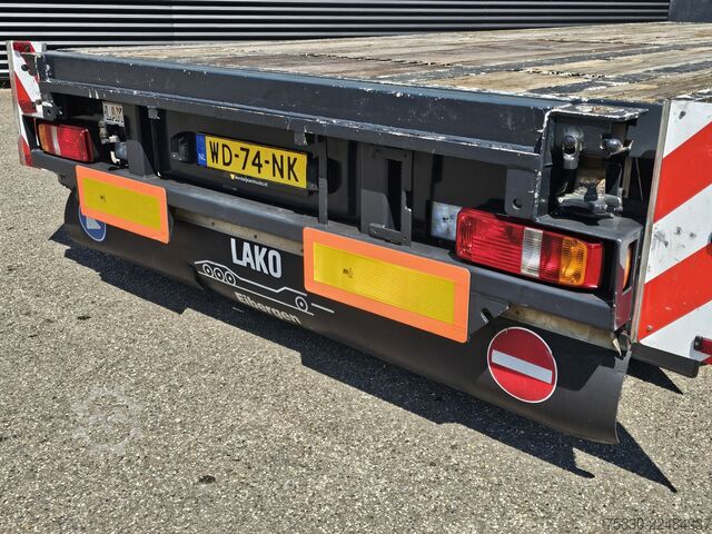 Rakodóplatform Lako A328 / MOLEN GESTUURD / UITSCHUIFBAAR