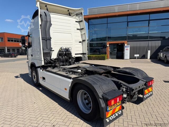 Standard-SZM Volvo FM 410 GLOBETROTTER XL E6