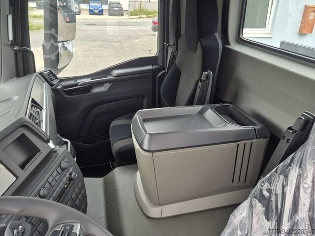 Abrollkipper Transporter man TGL 8.190 BL City Abollkipper Powermatic