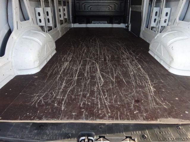 Højt tag varevogn VOLKSWAGEN Crafter Kasten Kasten 35 lang Hochdach FWD